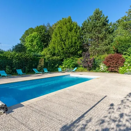 Grand A : 8 Chambres, Piscine Chauffee, Proche Et Activites Outdoor - Fr-1-611-69 Feriehus *