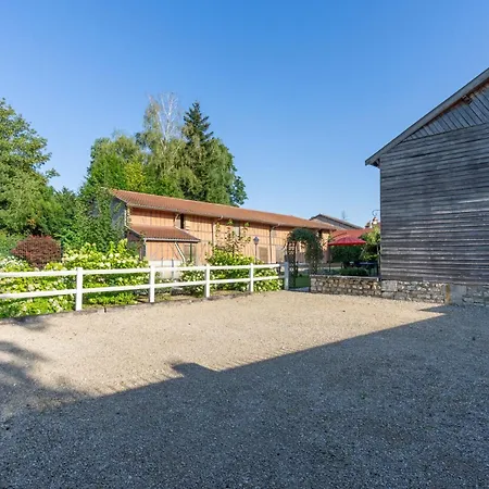 Grand A : 8 Chambres, Piscine Chauffee, Proche Et Activites Outdoor - Fr-1-611-69 Feriehus *